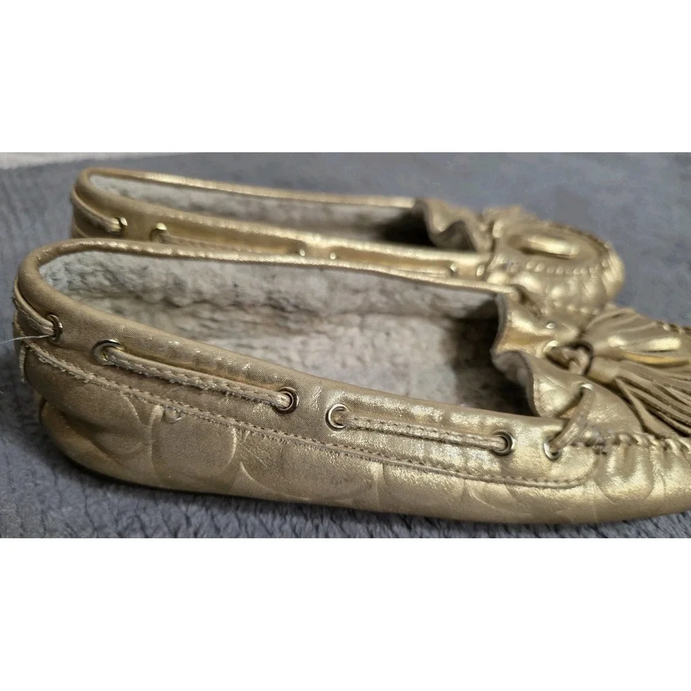 Coach Penny Loafers Women's Gold Leather Slip On House Shoes Flats Loafers Sz 8B